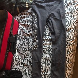 Grey stretchy leggings from American Apparel